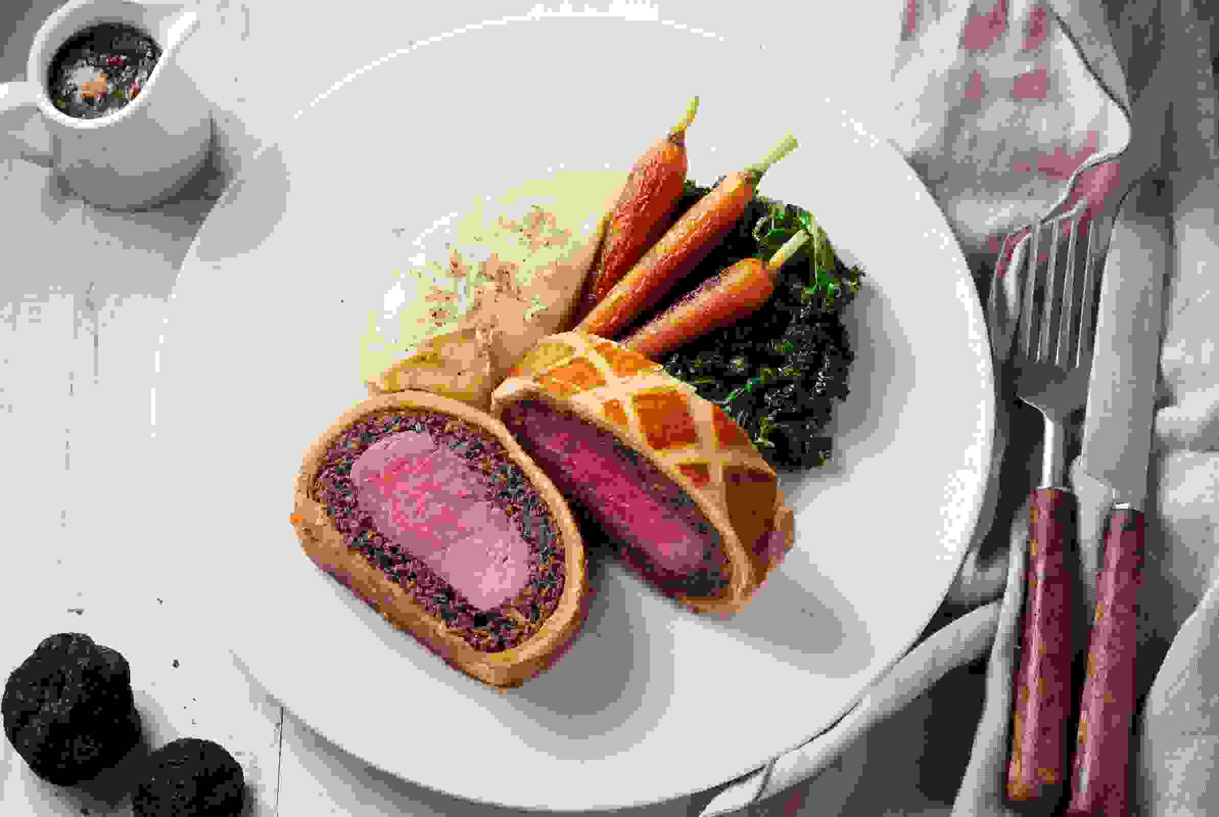 14 luxe ways to celebrate Father’s Day in Dubai-image