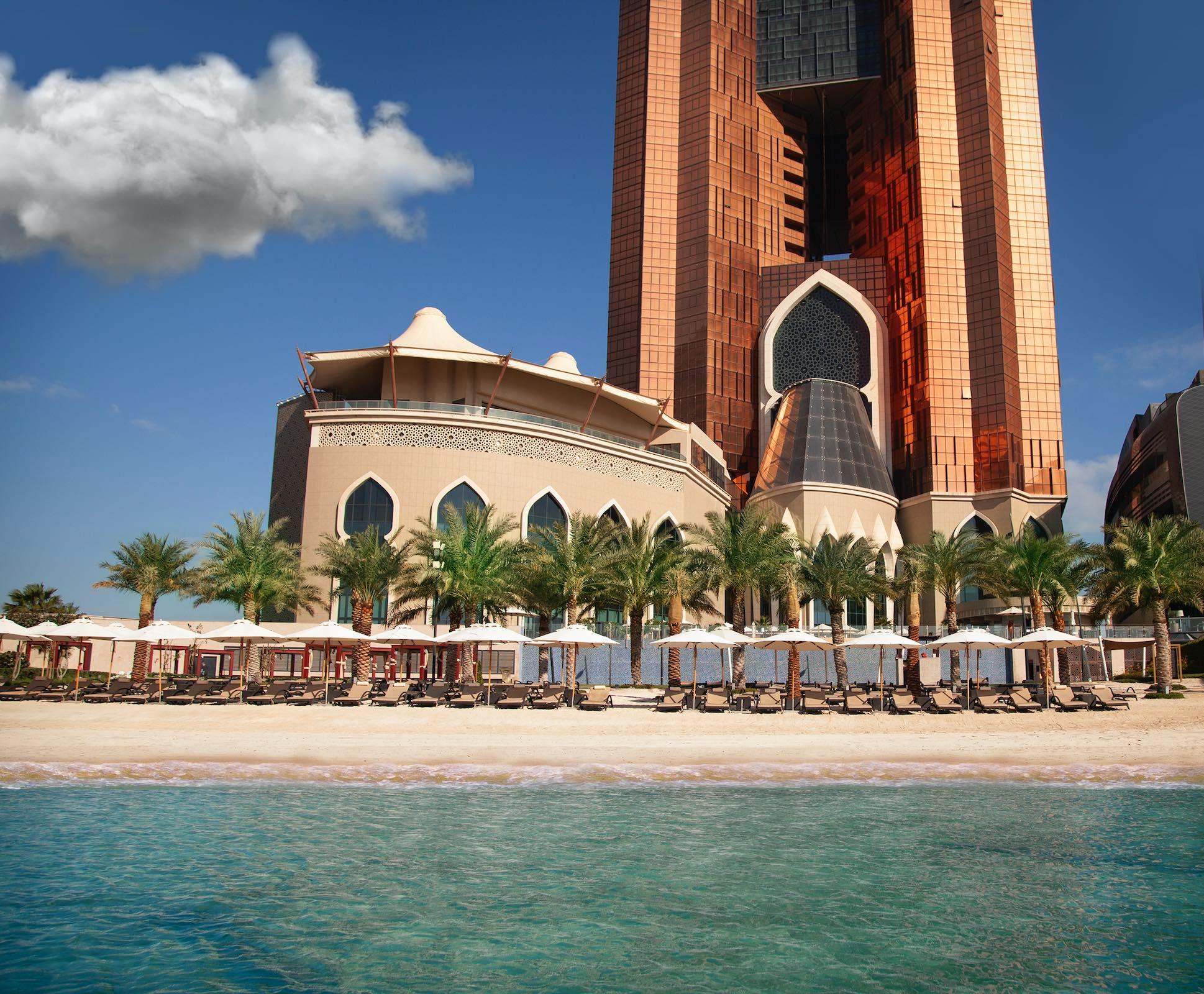 Have a jolly festive season at Bab Al Qasr Hotel and Residences