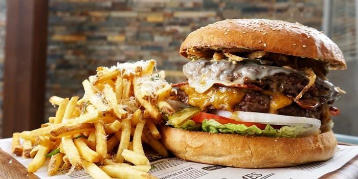 Dim Sum towers and super-sized burgers are now on the menu at Park Rotana