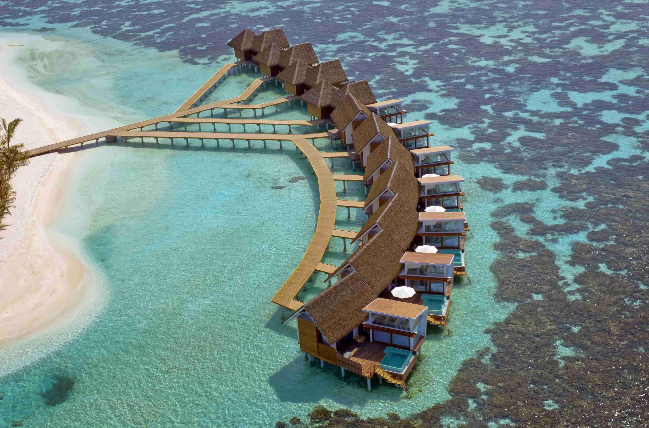 The heavenly Maldives: Kandolhu or Kurumba, that is the question