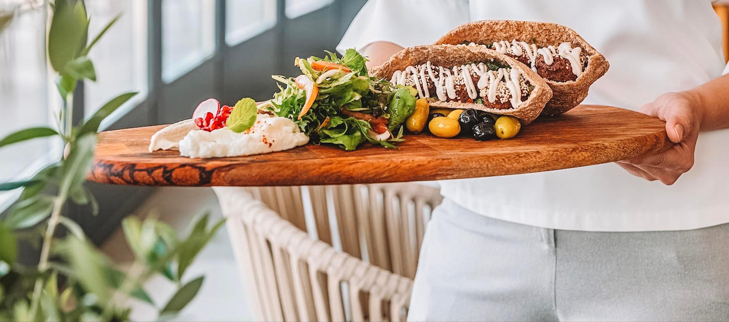 8 reasons to delve into beachfront luxury at Jumeirah at Saadiyat Island Resort this month