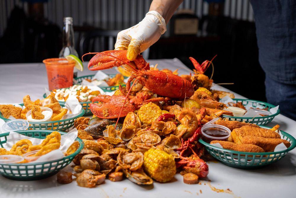 The Boiling Crab in Riyadh opens with spectacular seafood