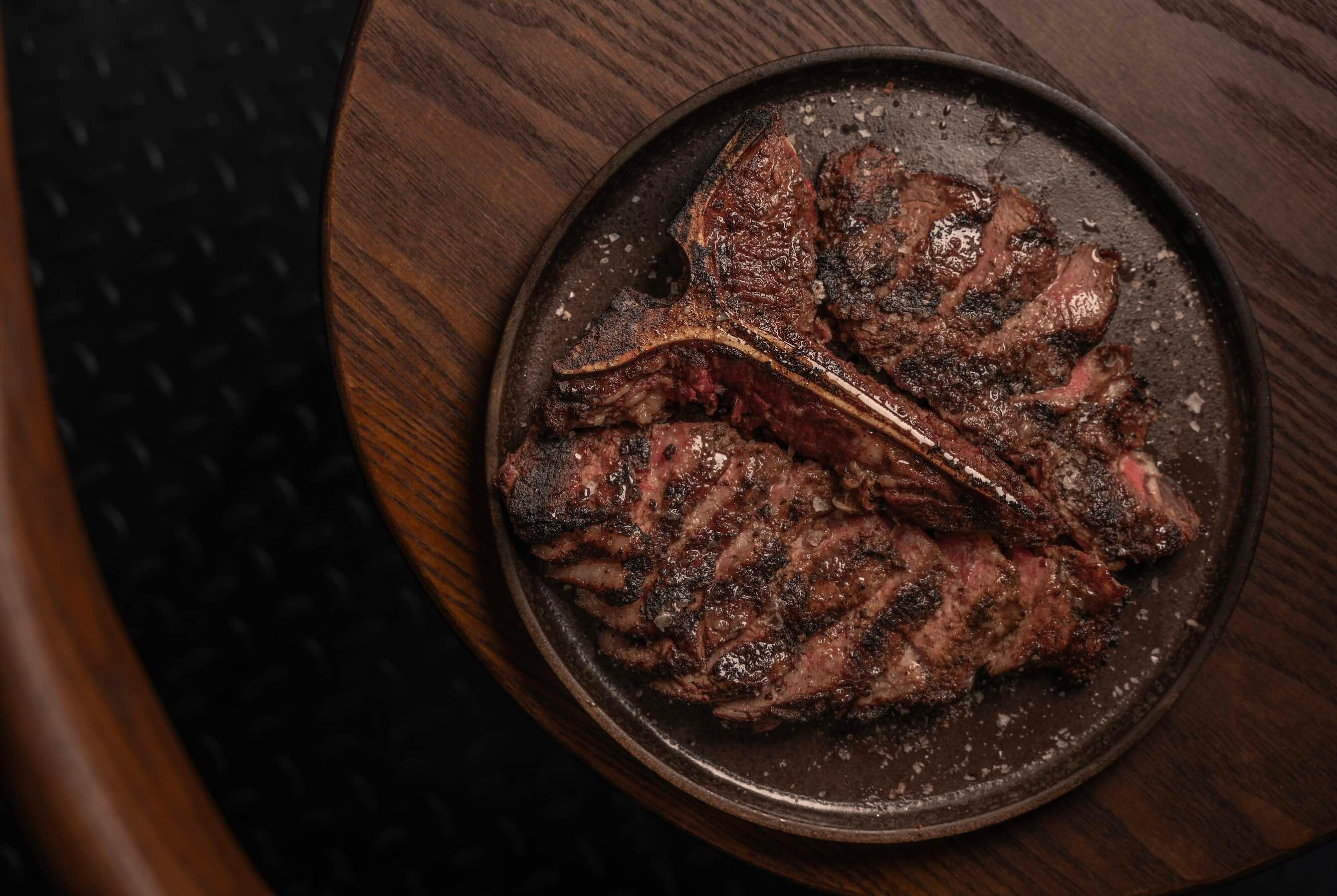 71 Steak &#038; Grill showcases open fire cooking at Emirates Towers