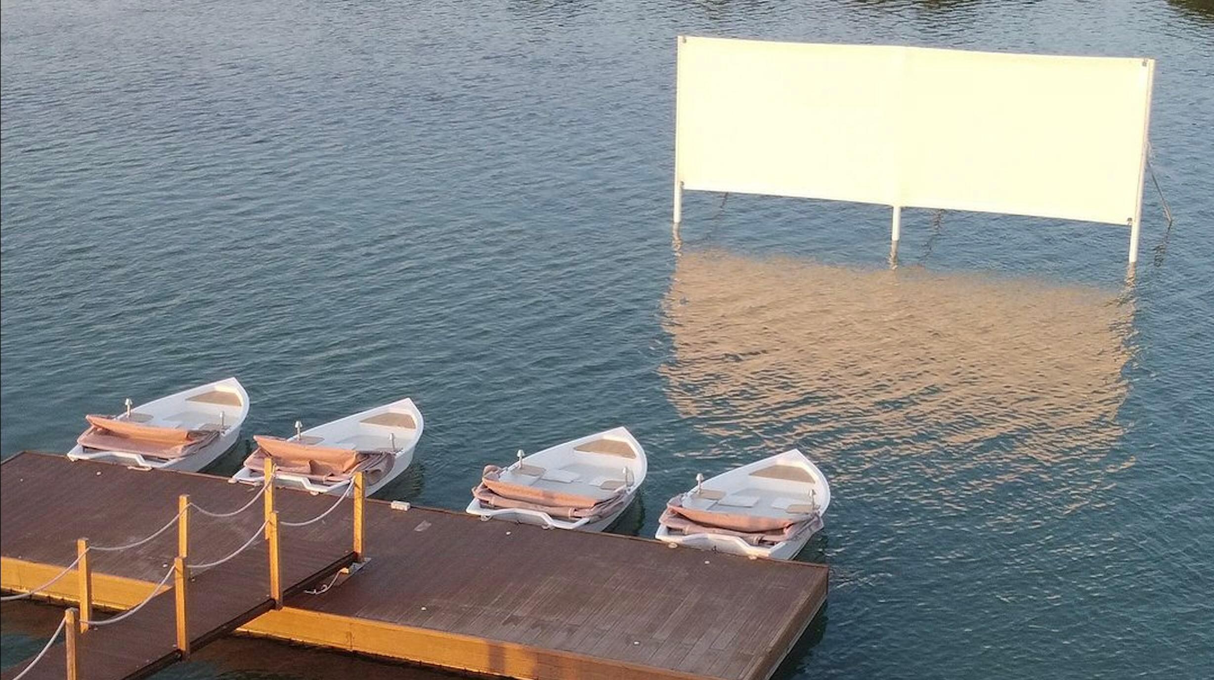 Machia Vellii&#8217;s floating cinema returns to the UAE