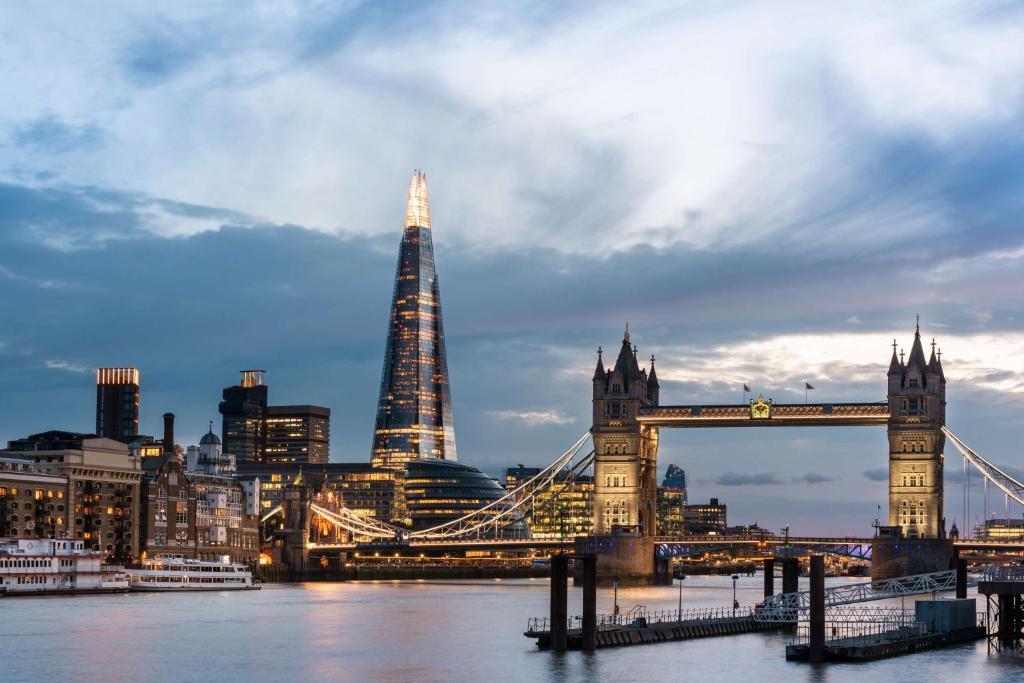 London Hacks: Luxury for Less Across Food, Fashion and Festivals