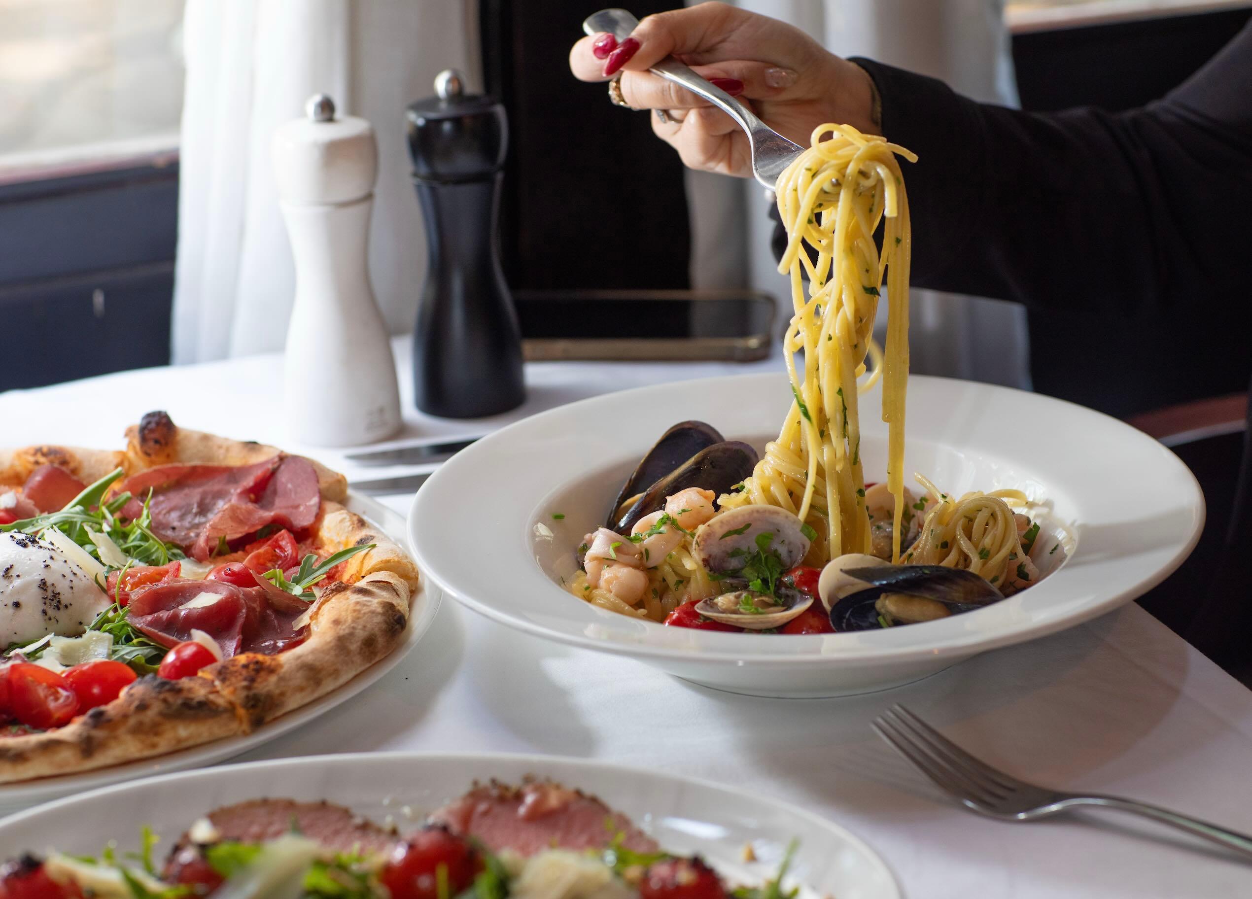Le Méridien Dubai Hotel and Conference Centre should be your ultimate lunch spot this summer