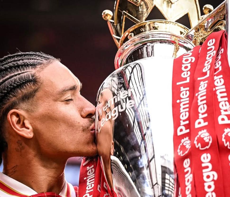 Liverpool footballer Núñez transfers to Al Hilal