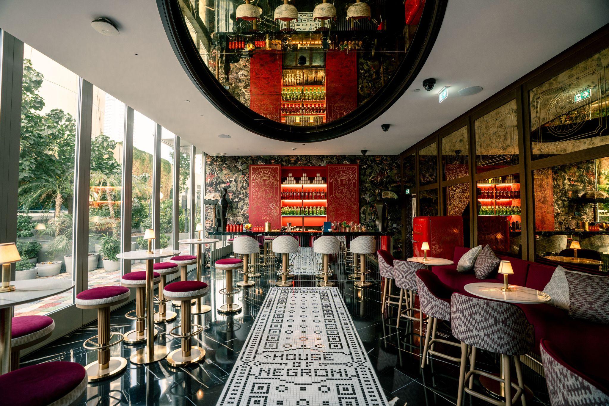 Red Leopard Room opens in Dubai and celebrates the Negroni 