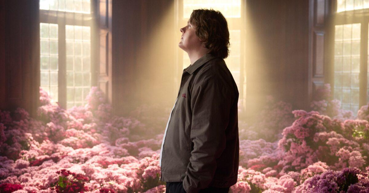 Singing sensation Lewis Capaldi is heading to Abu Dhabi&#8217;s Saadiyat Nights