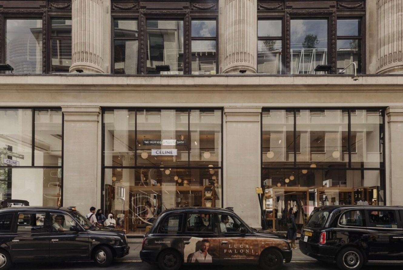 The ultimate guide to Oxford Street: High street, history and hustle