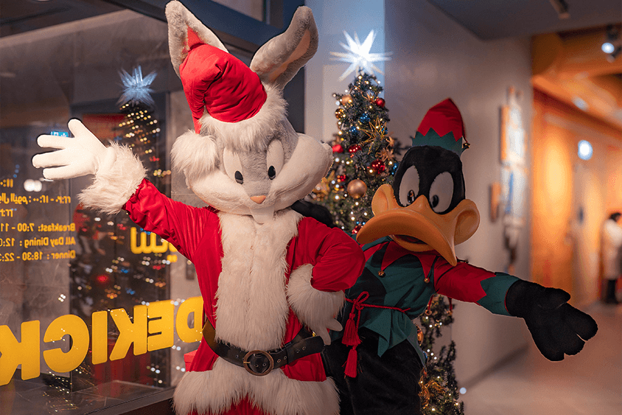 Celebrate the festive season at The WB™ Abu Dhabi, Curio Collection by Hilton