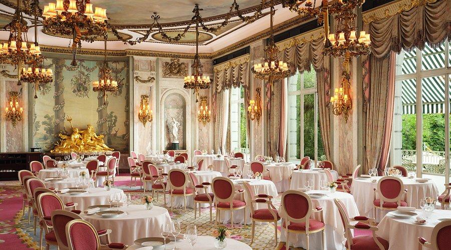 8 Top London Restaurants Open on New Year’s Day 2026