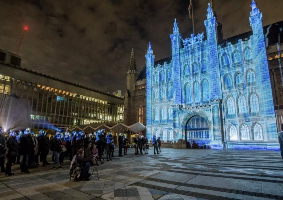 Vibrance: A new light and sound show will light up London