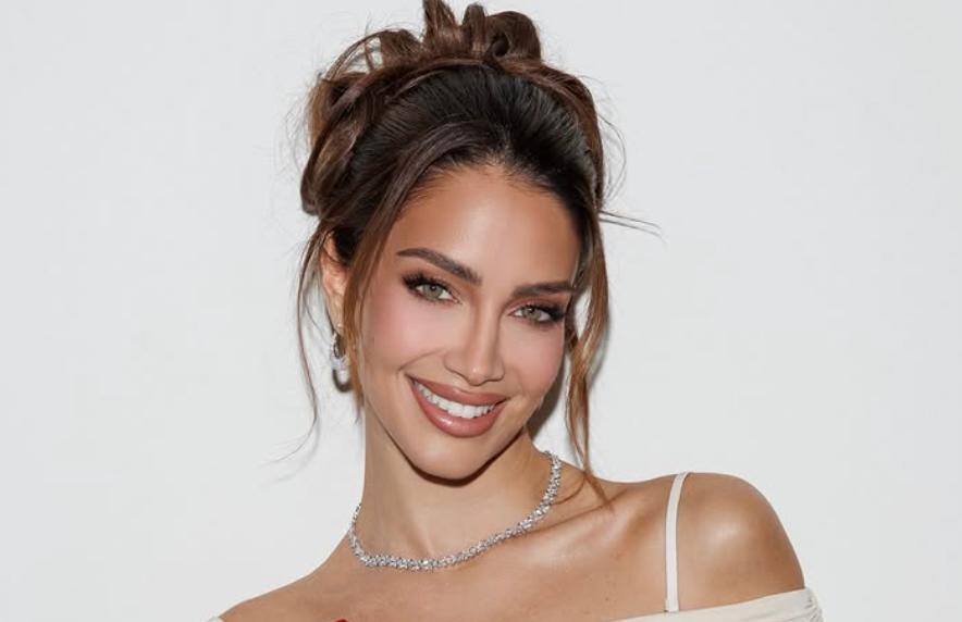 Jessica Kahawaty hosts A Night With The Legends at the Royal Albert Hall