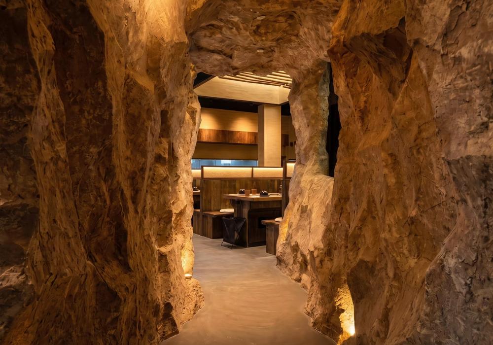 Whuchu Singapore Shines a Spotlight on Himalayan Salt-Aged Korean Barbecue