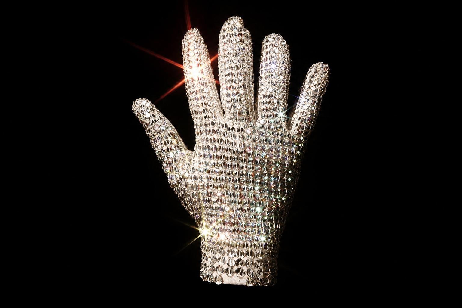 Michael Jackson and Princess Diana Memorabilia Comes to Auction in Abu Dhabi