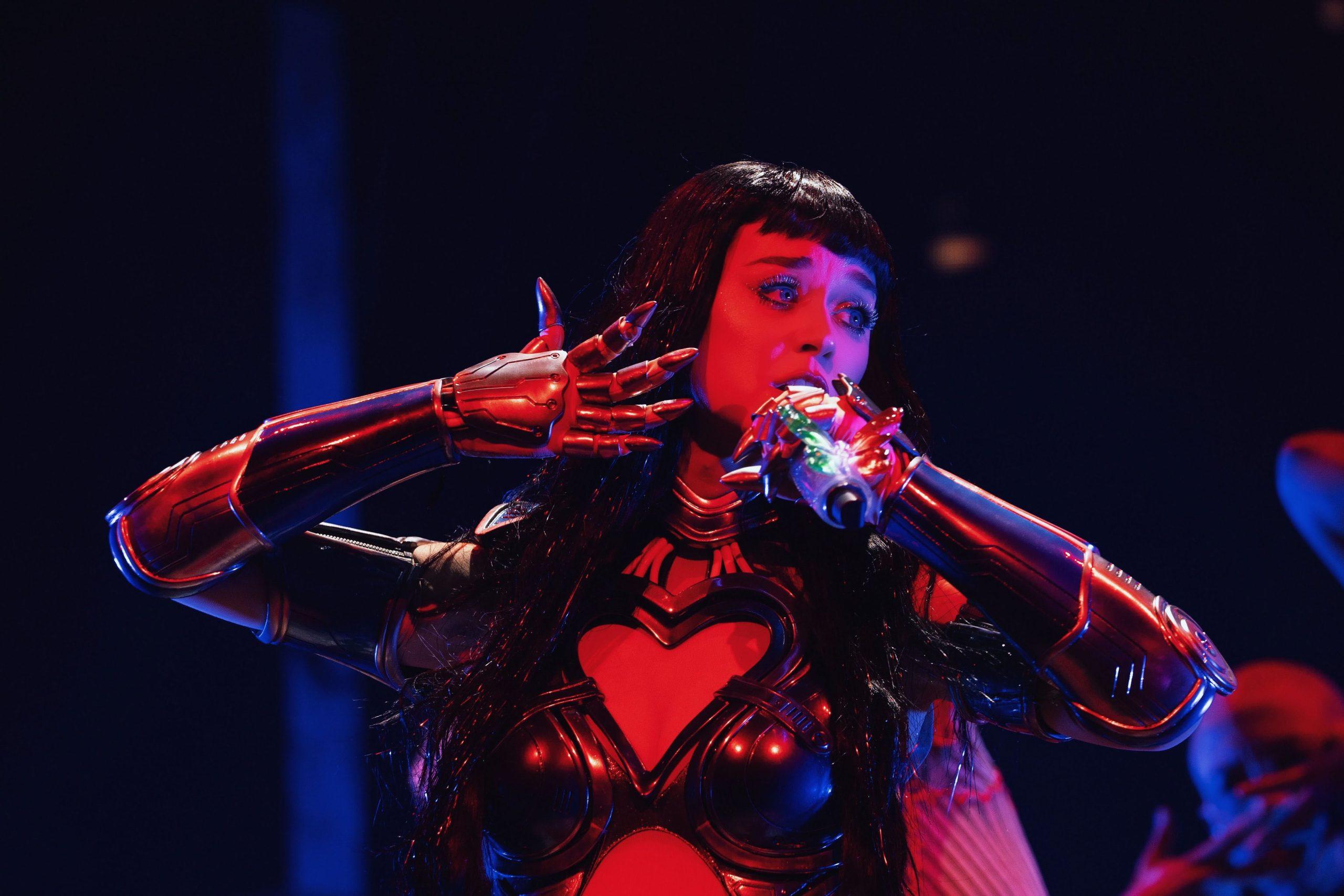 Katy Perry Will Headline Atlantis, The Palm’s New Year’s Eve Gala Dinner