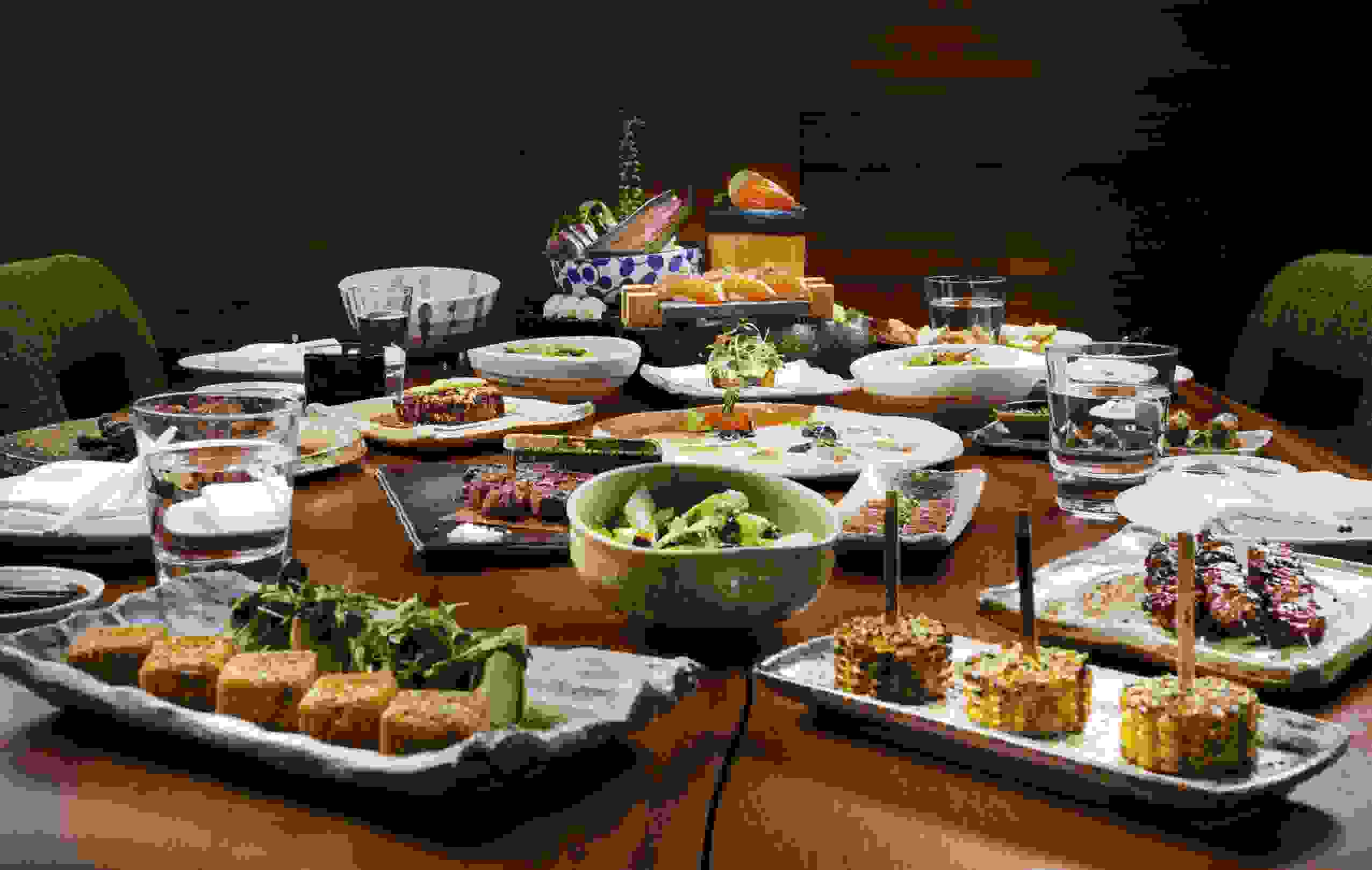 Abu Dhabi’s Hottest New Weekend Brunches to Book in 2026-image