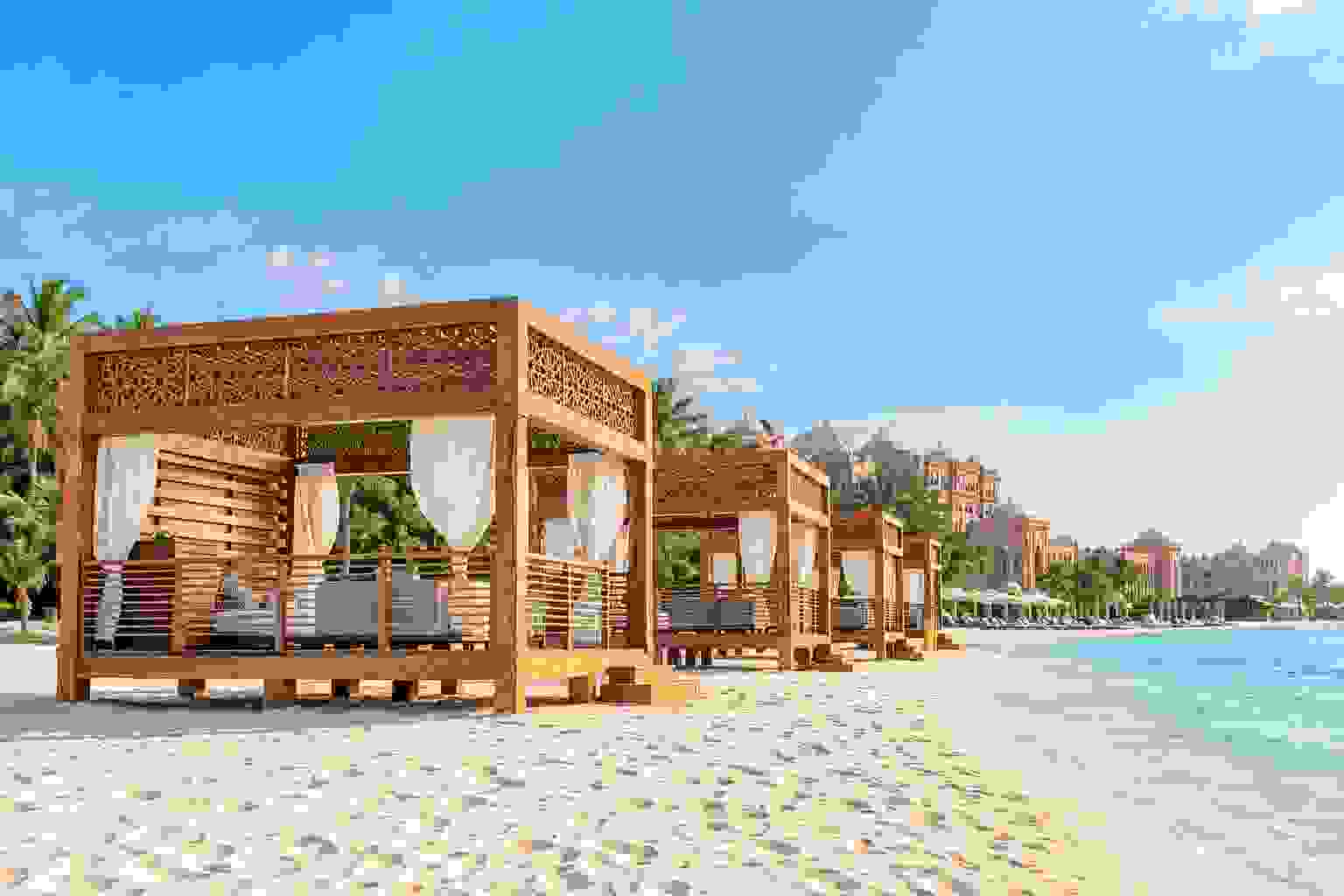 Editor’s Picks: The Best Beach Clubs In Abu Dhabi Right Now-image
