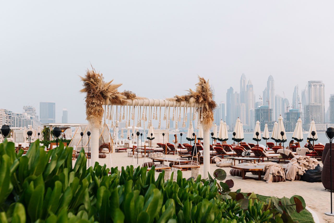 beach clubs in Dubai