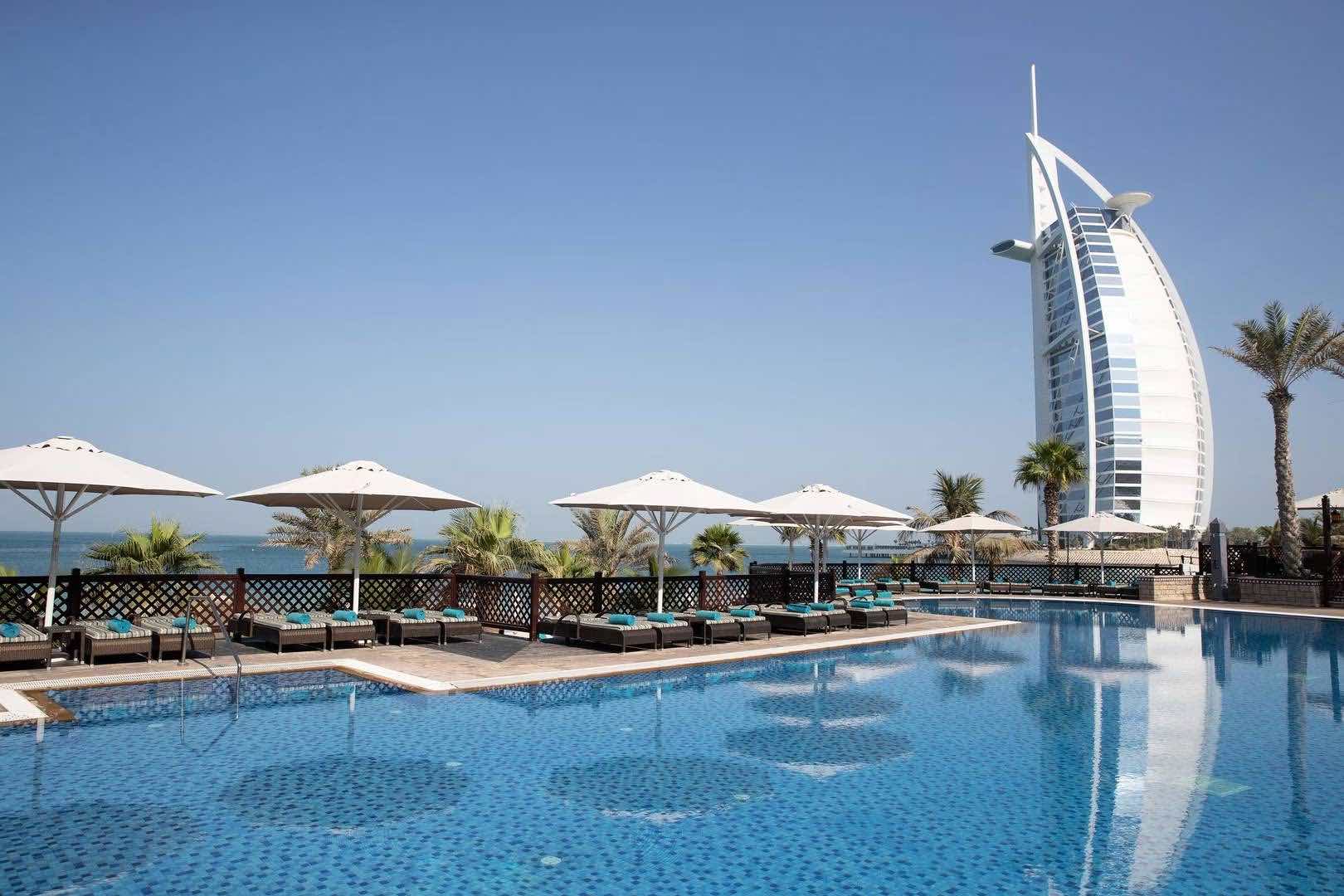 pool day deals in Dubai